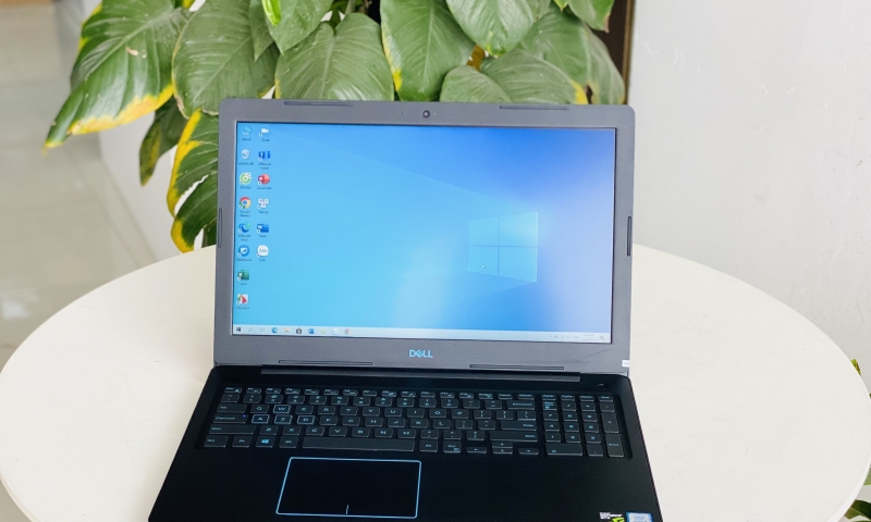 Laptop Dell 3579 I5 - 8300H 8 GB SSD 256 M2 GTX 1050 15.6 Inche - FHD