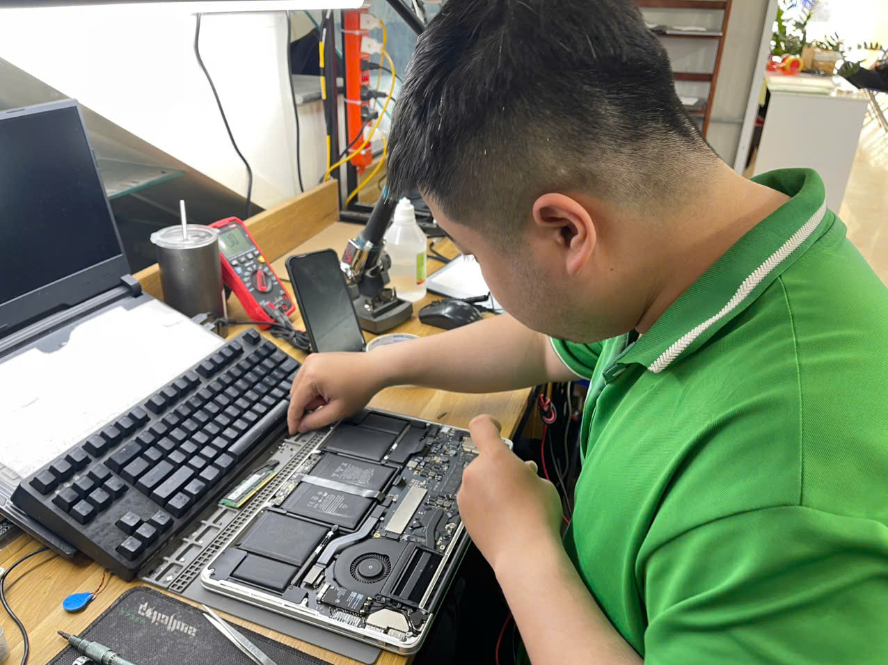 Sửa Chữa MacBook Uy Tín Chuyên Nghiệp Tại Hải Dương
