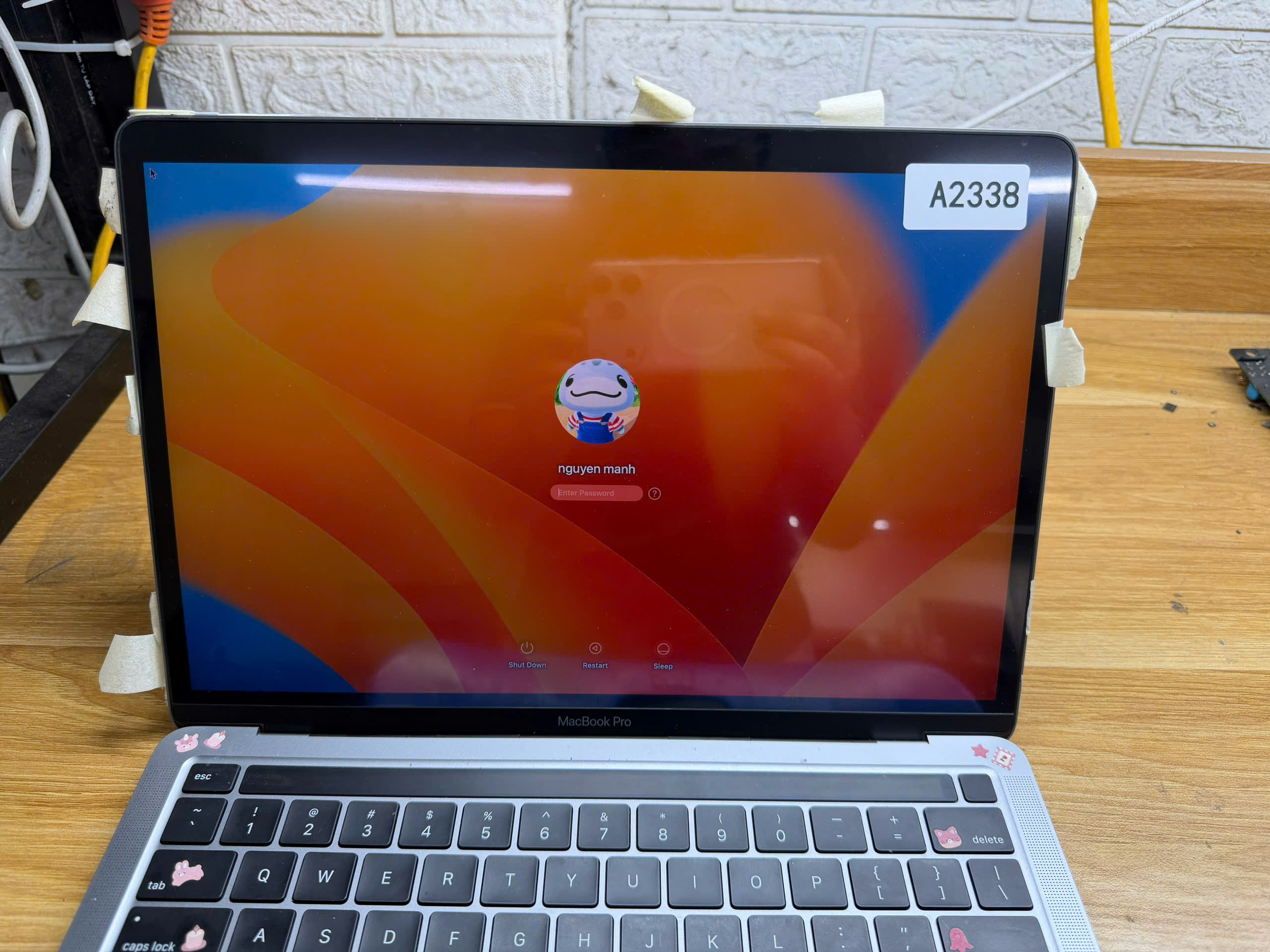 Thay màn Macbook A2338 tại Trung tâm sửa chữa Macbook CKV Hải Dương